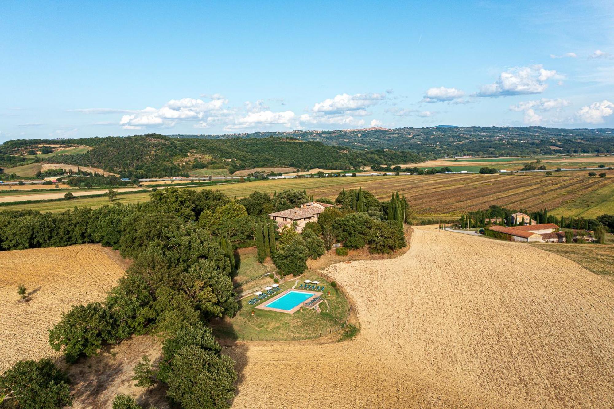 Villa Palazzo Bello Con Piscina E Ac - 세토나 외부 사진